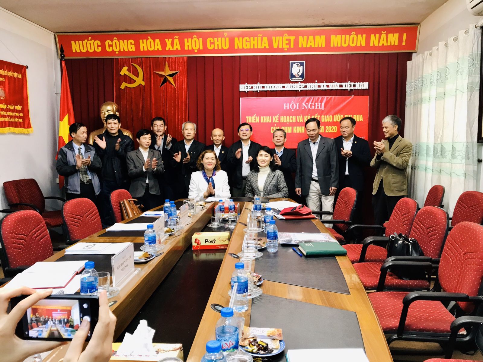 Lễ ký kết giao ước thi đua các tổ chức thành viên khối kinh tế năm 2020