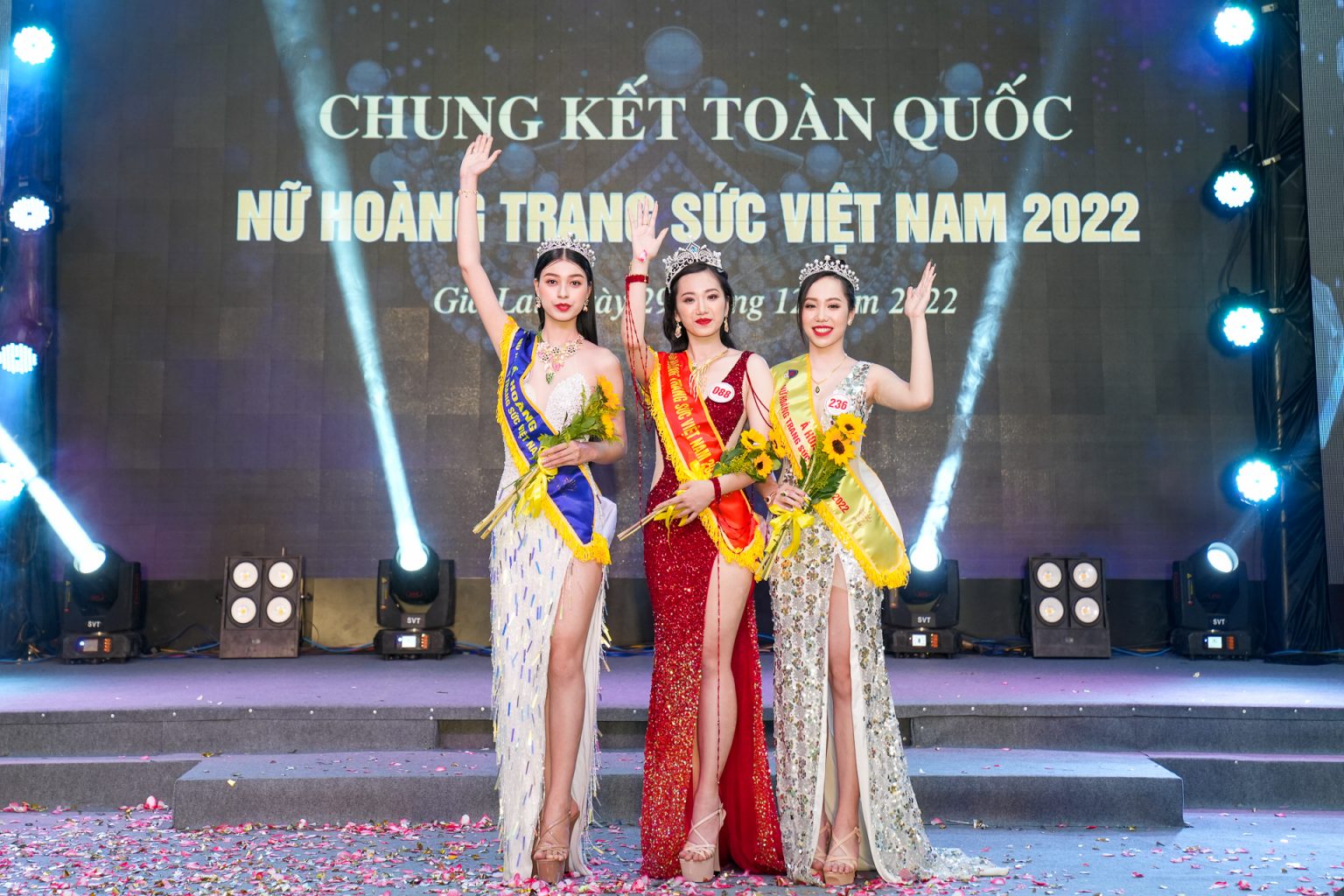 nữ hoàng trang sức 2022 p3