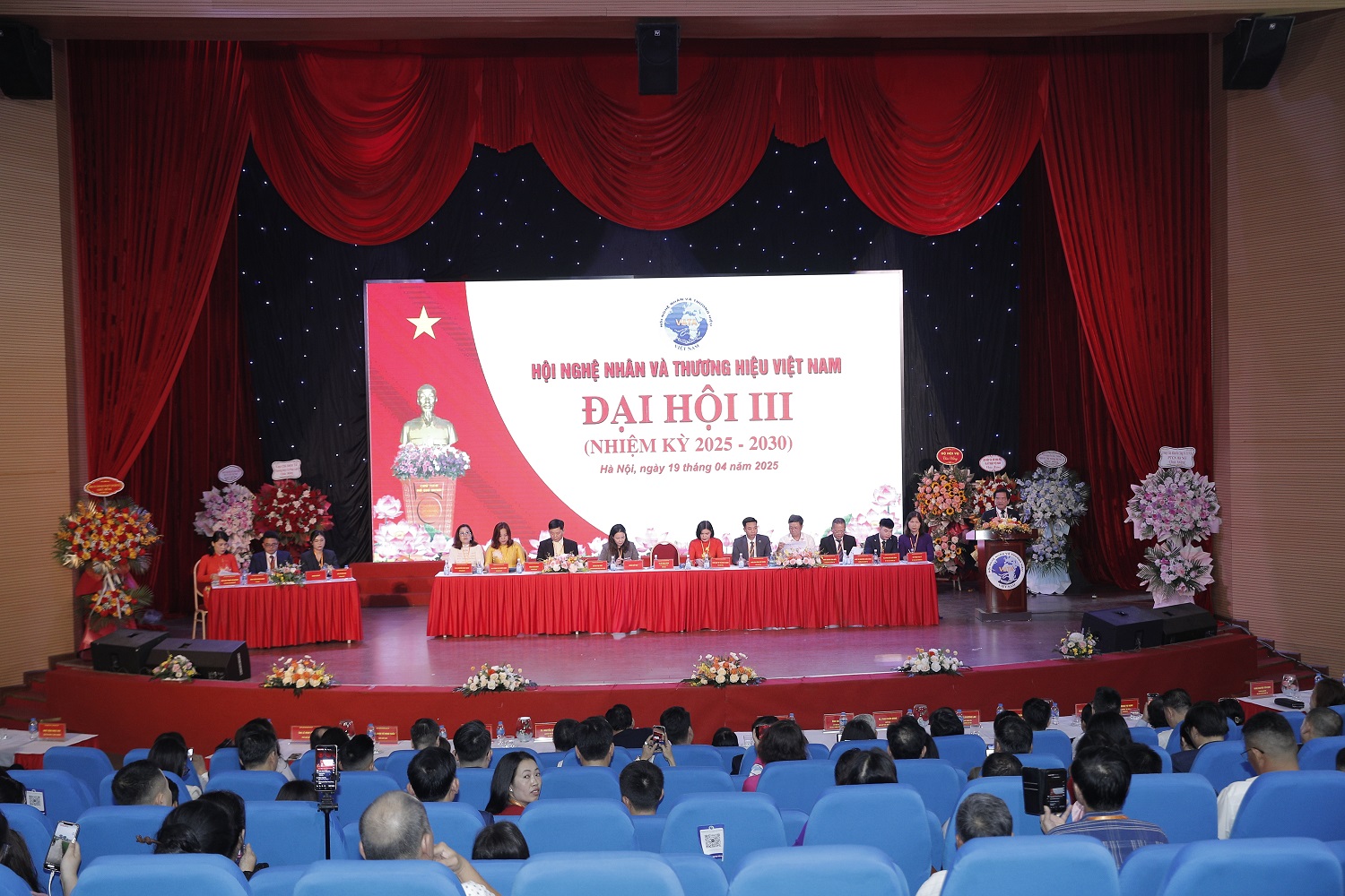 Đại hội đại biểu toàn quốc Hội Nghệ nhân và Thương hiệu Việt Nam lần thứ III